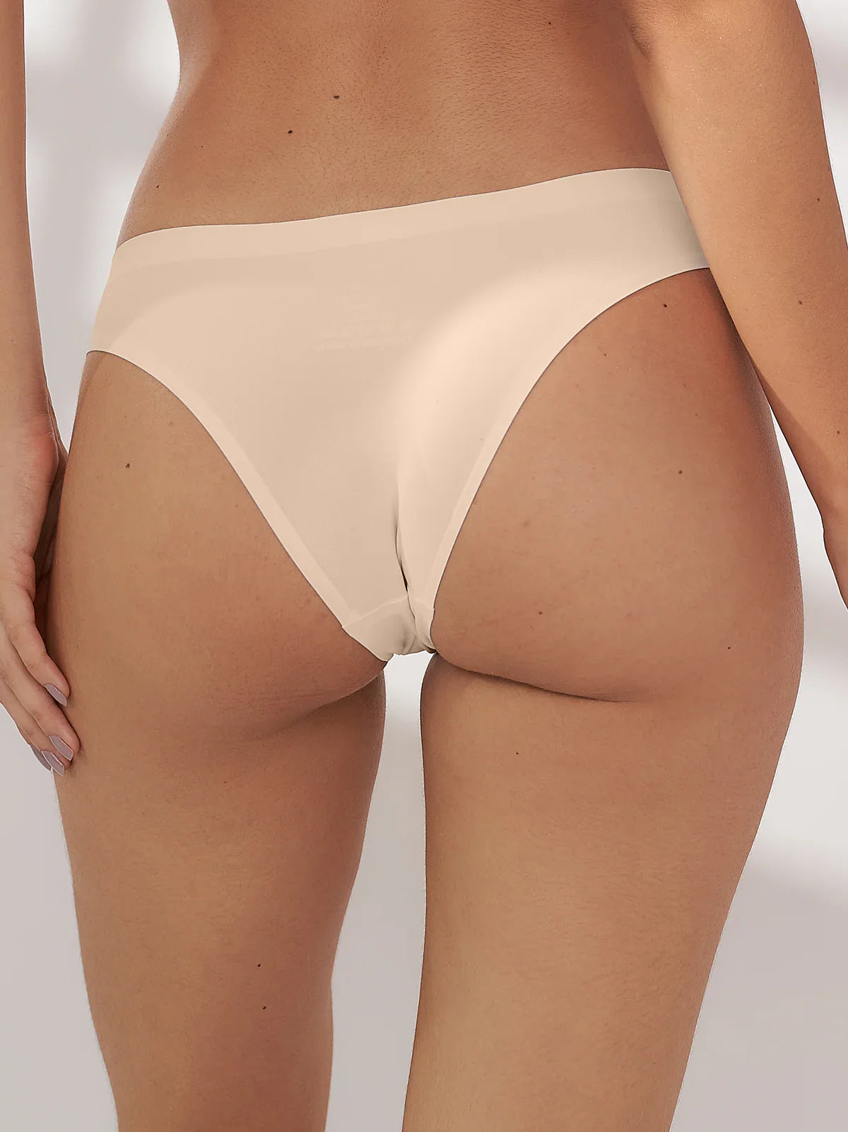 Kit com 10 Calcinhas Biquíni Sem Costura Segunda Pele (5 Bege e 5 Rose) - R$18,99 cada