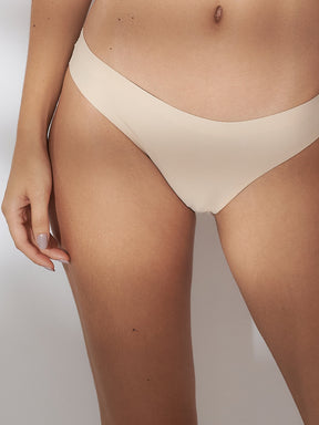 Calcinha Fio Dental Sem Costura Segunda Pele Bege